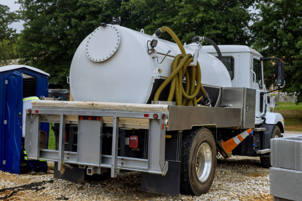 Porta potty rental for festivals in Town And Country, MO
